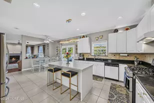 14 Jamesworthy Ct, Marlboro Township, NJ 07746 - Photo 25