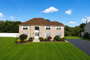 14 Jamesworthy Ct, Marlboro Township, NJ 07746 - Photo 1