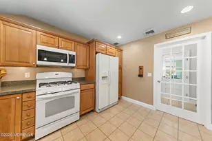 211 3rd Ave, Tuckerton, NJ 08087 - Photo 7