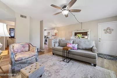39 Cambridge Court #E, Lakewood, NJ 08701 - Photo 9