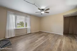 39 Cambridge Ct, Lakewood, NJ 08701 - Photo 7