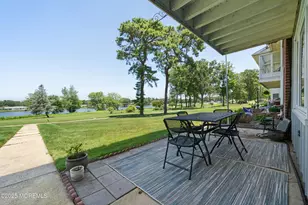 39 Cambridge Ct, Lakewood, NJ 08701 - Photo 19