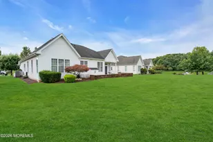 4 Talister Ct, Freehold, NJ 07728 - Photo 41