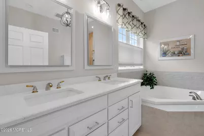 4 Talister Court, Freehold, NJ 07728 - Photo 27