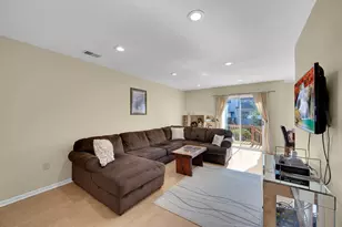 24 Catherine Ct, Laurence Harbor, NJ 08879 - Photo 11