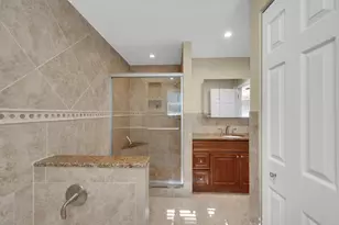 24 Catherine Ct, Laurence Harbor, NJ 08879 - Photo 17
