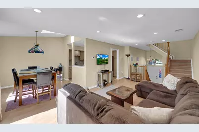 24 Catherine Court, Laurence Harbor, NJ 08879 - Photo 9