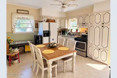79 Railroad Avenue, Waretown, NJ 08758 - Photo 7