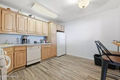 8 Cypress Street #B, Toms River Township, NJ 08757 - Photo 5
