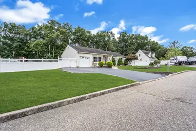 143 Lakewood Avenue, Lanoka Harbor, NJ 08734 - Photo 5