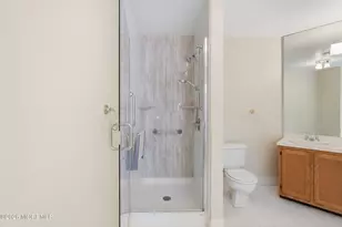 2 Oxford Ln, Eatontown, NJ 07724 - Photo 29
