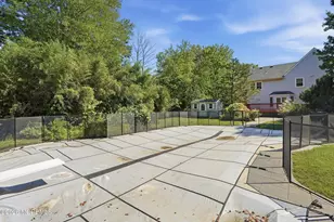 2 Oxford Ln, Eatontown, NJ 07724 - Photo 43