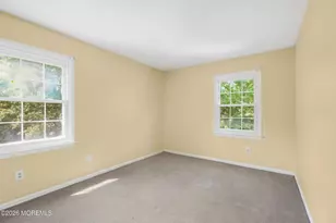 2 Oxford Ln, Eatontown, NJ 07724 - Photo 35