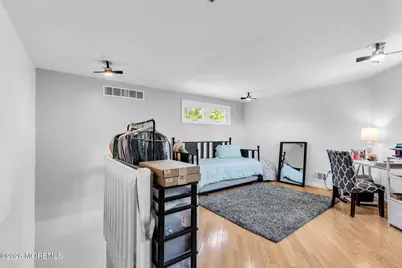 28 Five Points Road, Freehold, NJ 07728 - Photo 37