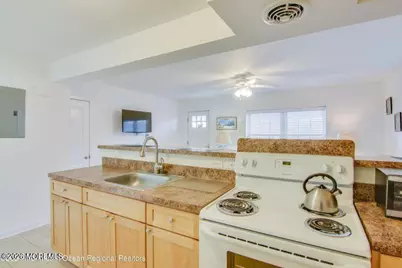 1488 Ocean Avenue #6, Sea Bright, NJ 07760 - Photo 5