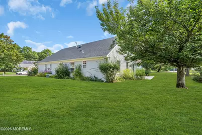 4 Oakmont Road, Lakewood, NJ 08701 - Photo 31