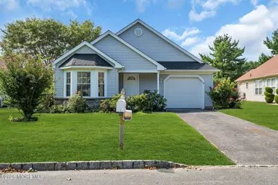 4 Oakmont Road, Lakewood, NJ 08701 - Photo 5