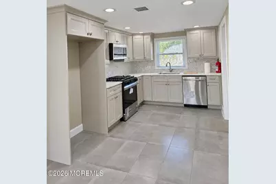 122 Oakwood Place, Forked River, NJ 08731 - Photo 9