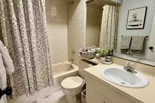 267 Tulip Ln, Freehold, NJ 07728 - Photo 19
