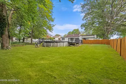 77 Pacific Avenue, Middletown, NJ 07748 - Photo 21