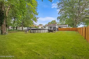77 Pacific Ave, Middletown, NJ 07748 - Photo 21