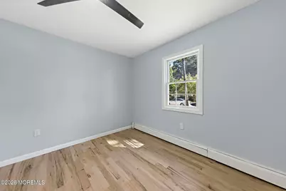 77 Pacific Avenue, Middletown, NJ 07748 - Photo 17