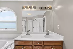 25 Brittany Ct, Atlantic Highlands, NJ 07716 - Photo 25