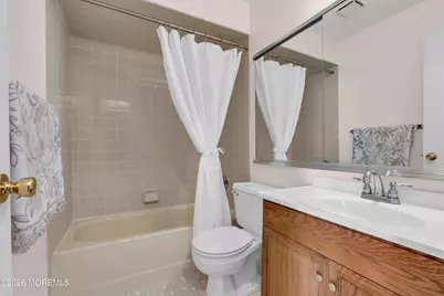 133 Tulip Lane, Freehold, NJ 07728 - Photo 7