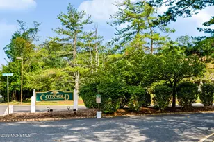 109 Cotswold Cir, Ocean Twp, NJ 07712 - Photo 9