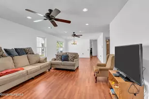 102 Canterbury Ln, Toms River Township, NJ 08757 - Photo 13