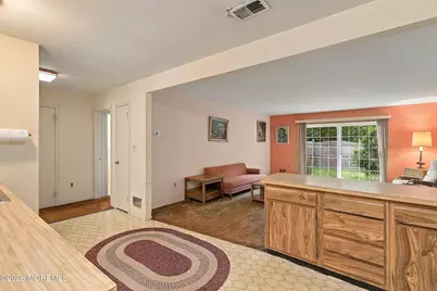 18 Scenic Drive, Freehold, NJ 07728 - Photo 5
