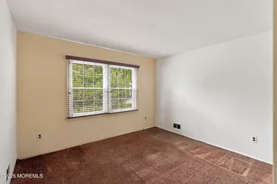 18 Scenic Drive, Freehold, NJ 07728 - Photo 13
