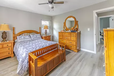 15 Mount Logan Lane, Toms River Township, NJ 08753 - Photo 11