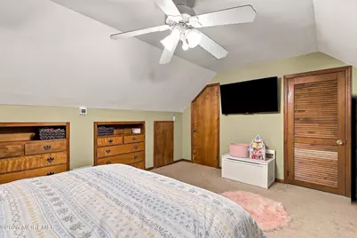 2 Helen Avenue, Freehold, NJ 07728 - Photo 23