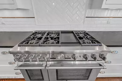 82 Conover Lane, Red Bank, NJ 07701 - Photo 17