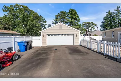 2240 Delaware Avenue, Toms River Township, NJ 08753 - Photo 41