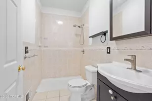 108 Nutmeg Rd, Aberdeen Township, NJ 07747 - Photo 5