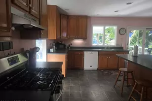 712 Holmdel Rd, Holmdel, NJ 07733 - Photo 19