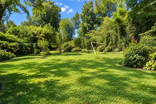 636 Holmdel Rd, Hazlet Township, NJ 07730 - Photo 27