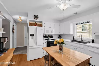 177 10th Street, Belford, NJ 07718 - Photo 13