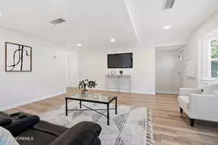 701 Beachview Ave, Union Beach, NJ 07735 - Photo 15