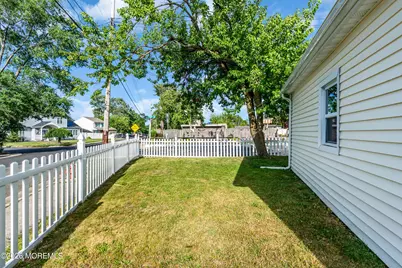 701 Beachview Avenue, Union Beach, NJ 07735 - Photo 25
