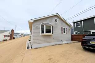 22 E Kingfisher Way, Lavallette, NJ 08735 - Photo 1