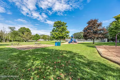 122 Hibernia Way, Freehold, NJ 07728 - Photo 45