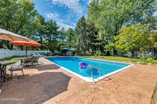 122 Hibernia Way, Freehold, NJ 07728 - Photo 3