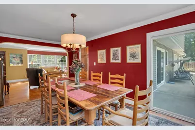 122 Hibernia Way, Freehold, NJ 07728 - Photo 9
