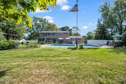 122 Hibernia Way, Freehold, NJ 07728 - Photo 47