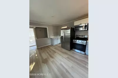 211 Henley Avenue, Pine Beach, NJ 08741 - Photo 9