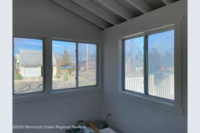 211 Henley Avenue, Pine Beach, NJ 08741 - Photo 5