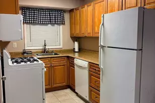 601 Mistletoe Ave, Point Pleasant, NJ 08742 - Photo 5